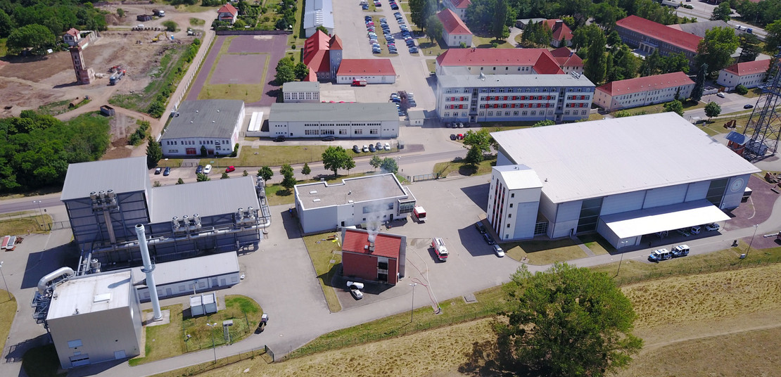 Drohnenaufnahme des IBK mit vielen Gebäuden 